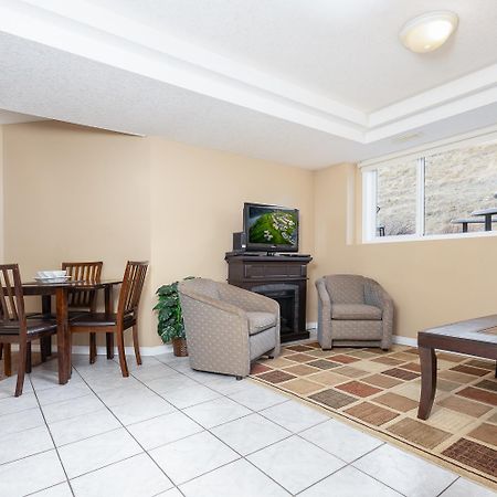 Paradise Canyon Golf Resort - Luxury Condo M409 Lethbridge Luaran gambar